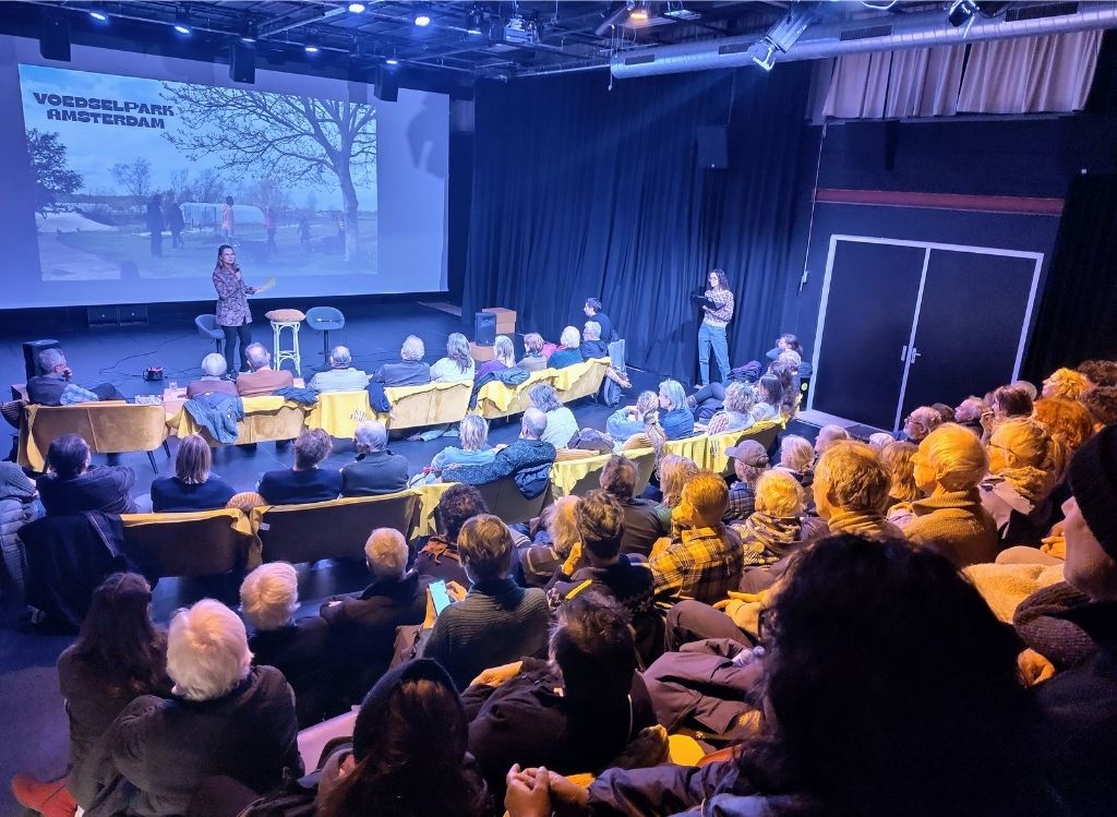 Documentaire over Amsterdam: wie maakt de stad van morgen, en van wie is de bodem?